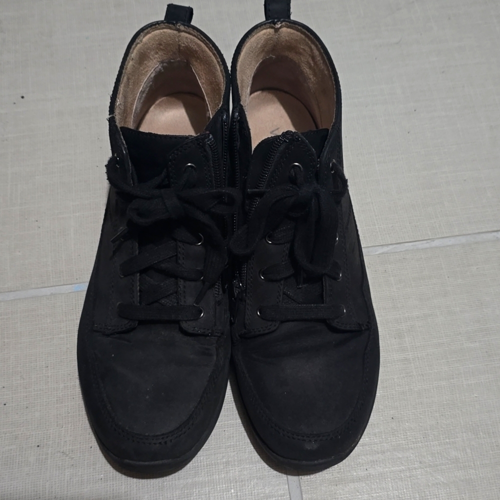 Vionic Shawna Bootie Size 7.5